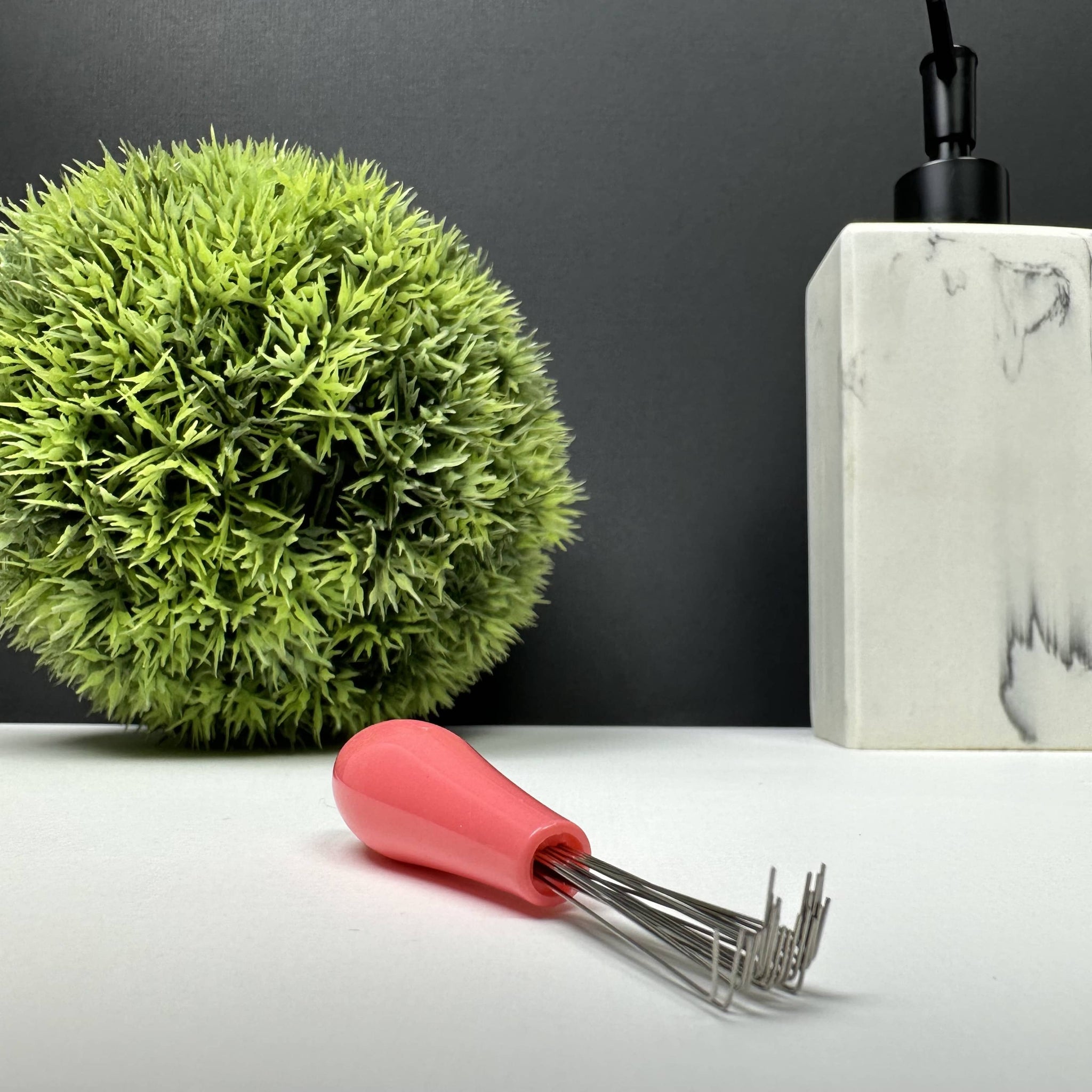 Outil d'entretien pour brosse à cheveux - topbrush
